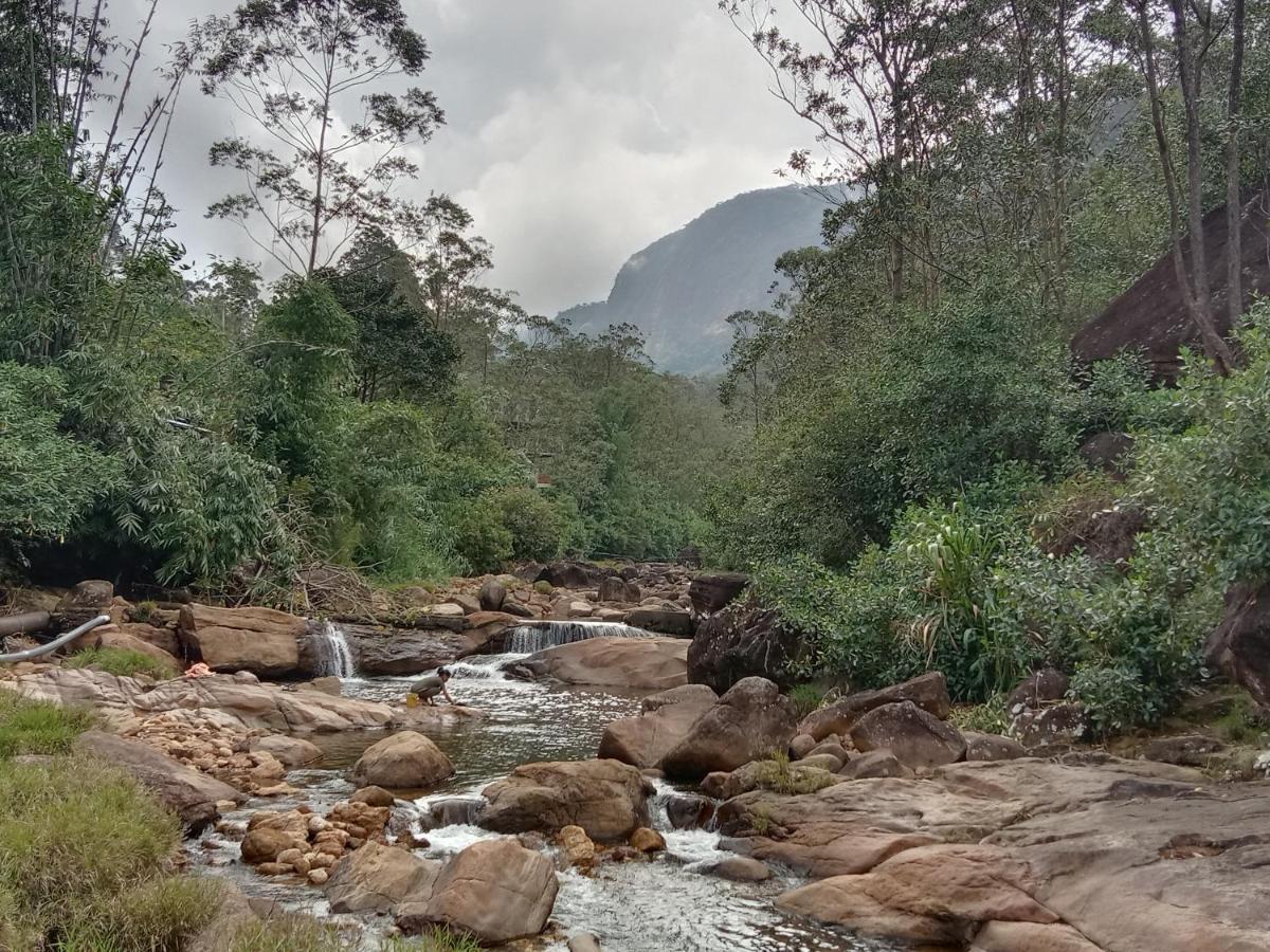 Dilani Adamspeak Riverstay Nallathanniya Екстериор снимка